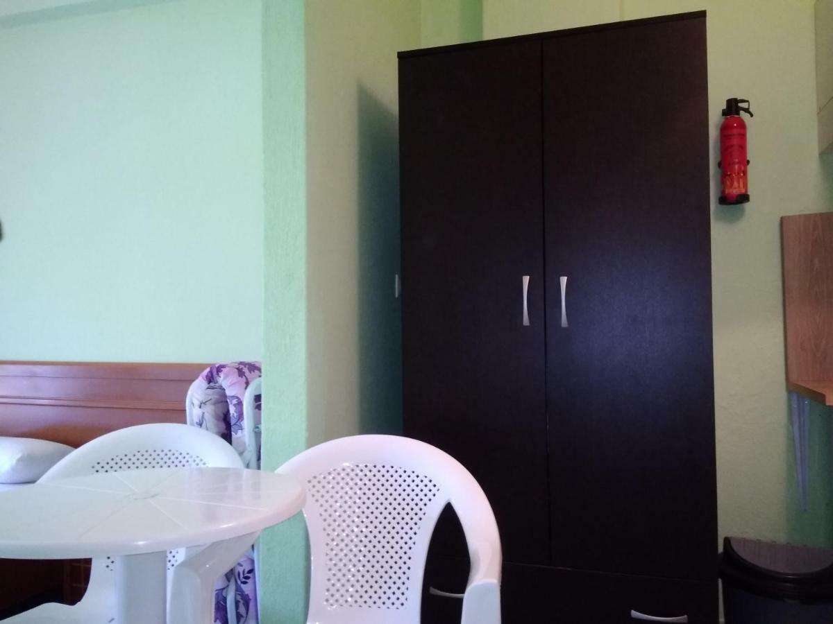 Rooms To Let Giannis Макріялос Екстер'єр фото